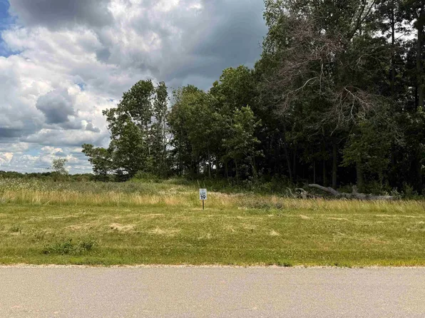 19 Lakestone, Prairie Du Sac, WI 53578
