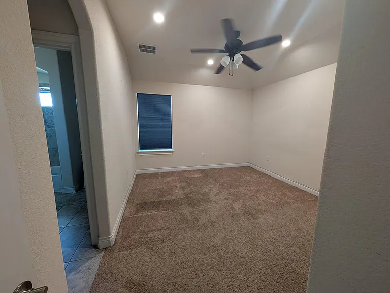 14320 Iveans Way — Photo 30