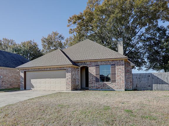4th image of 212 Forest Creek Dr