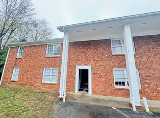 121 Briarcliff Dr, Kannapolis, NC 28081