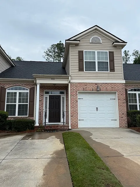816 Mayo Lane - 1 — Photo 2
