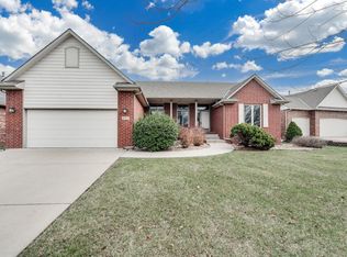 4402 N Spyglass Cir, Wichita, KS 67226