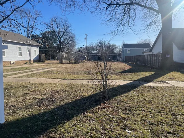 718 S Shawnee Ave, Bartlesville, OK 74003