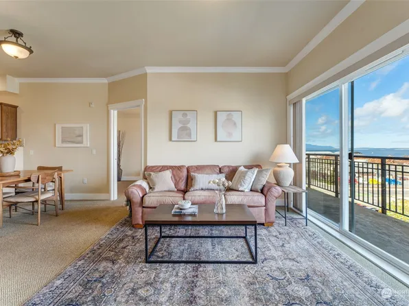 1015 Railroad Avenue #410, Bellingham, WA 98225