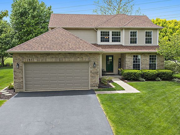 2nd image of 204 Dickens Trl