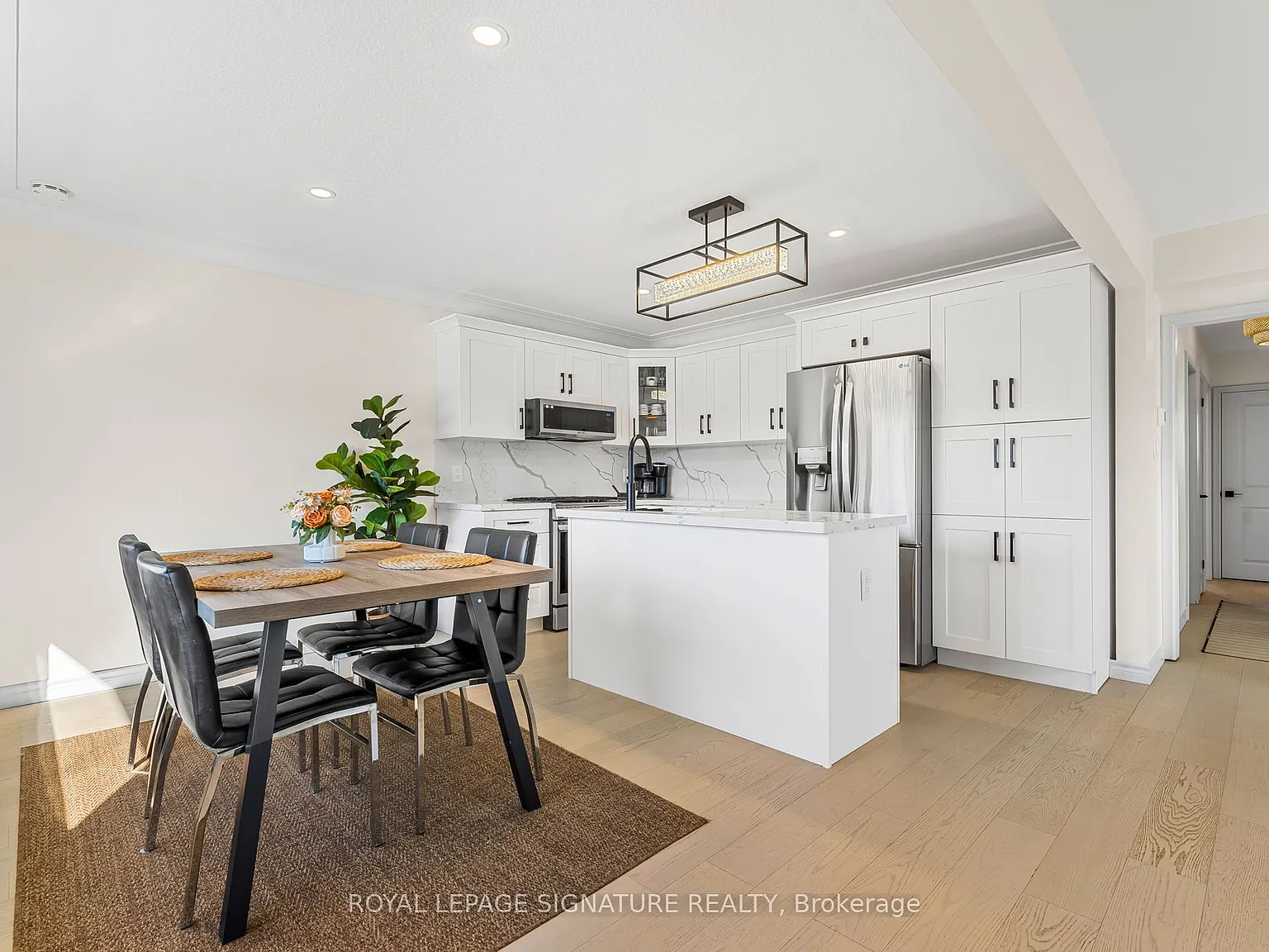 3 bed, $2,199 — Photo 4