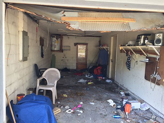 2nd image of 3406 Danny Bryan Blvd