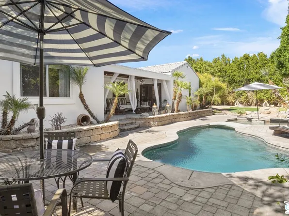 2030 E Acacia Rd, Palm Springs, CA 92262