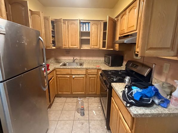 638 E 241st St Floor 2