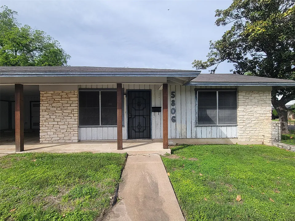 5806 Nassau Dr #A