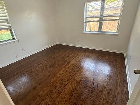 3rd image of 3713 NW 57th St