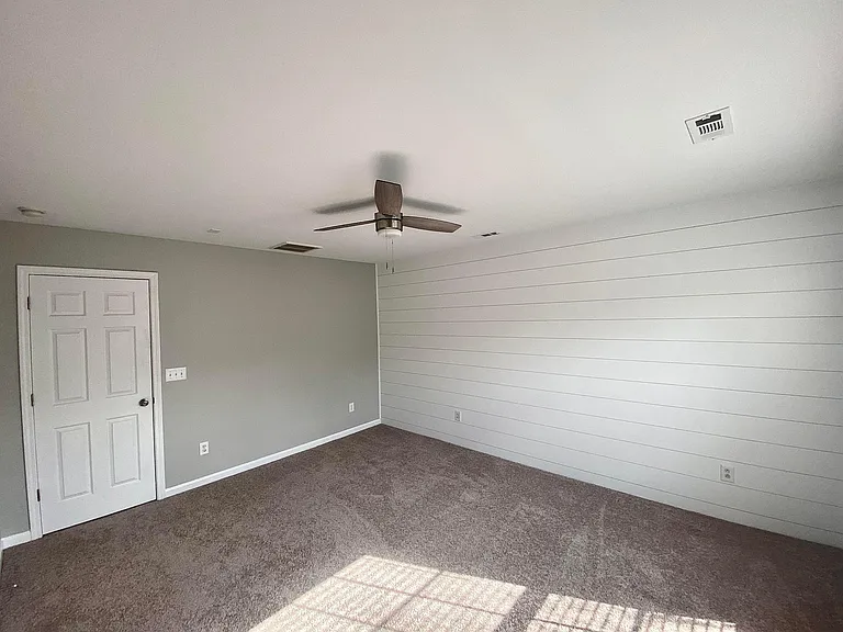 7038 Whittingham Dr — Photo 12