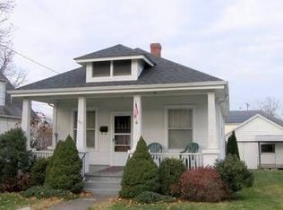 207 N Bath Ave, Waynesboro, VA 22980
