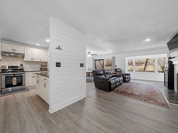 4th image of 645 Riverside Dr