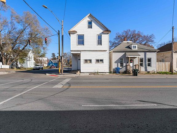 5th image of 627 N Division St