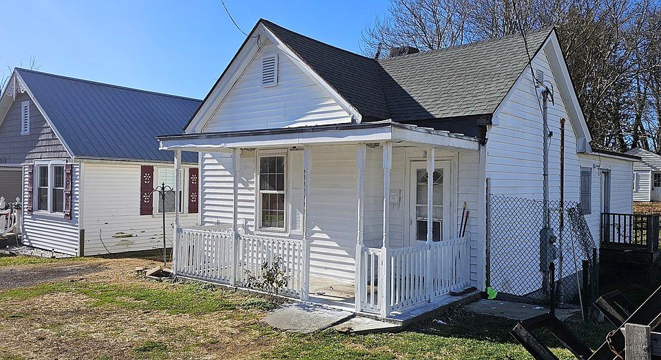 1212 Claiborne St, Danville, VA 24540 | Zillow