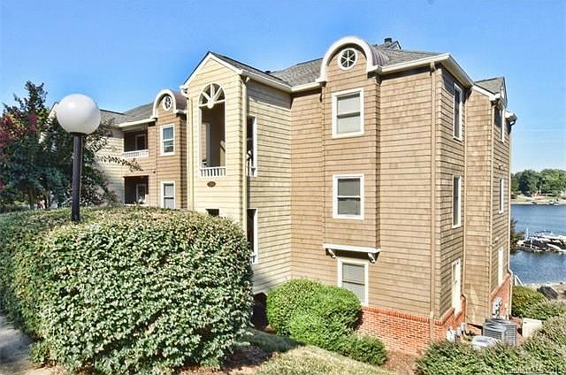 1st image of 7324 Lakefront Dr Unit 6