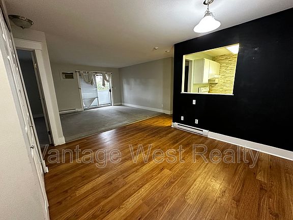 5th image of 3180 De Montreuil Ct Unit 305