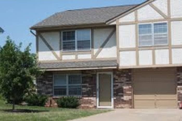 1st image of 4053 NW Winslow Pl