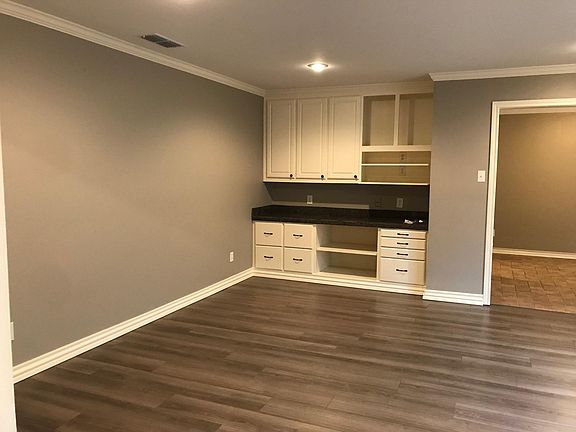 3rd image of 2308 Kentucky Dr