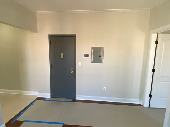 71-11 66th Place image 7 of 9