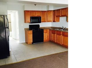 7840 S Yates Blvd APT 2C, Chicago, IL 60649