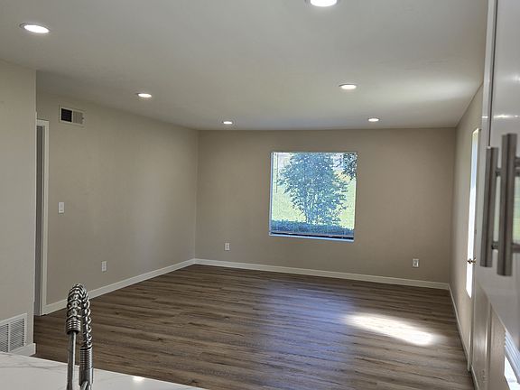 4th image of 7823 Camino Tranquilo