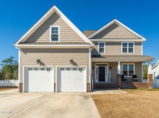 1809 Olde Farm Rd, Morehead City, NC 28557