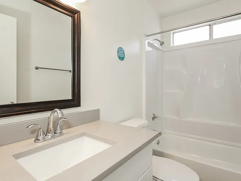 208 W Oraibi Dr — Photo 14