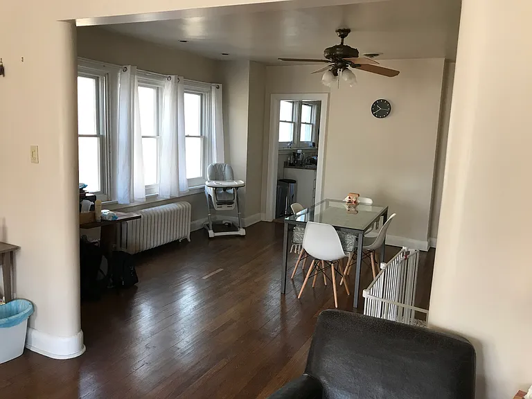5539-5541 Beacon St #5539 — Photo 7