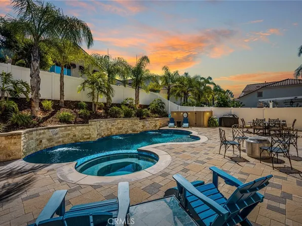 64 Toulon Ave, Foothill Ranch, CA 92610