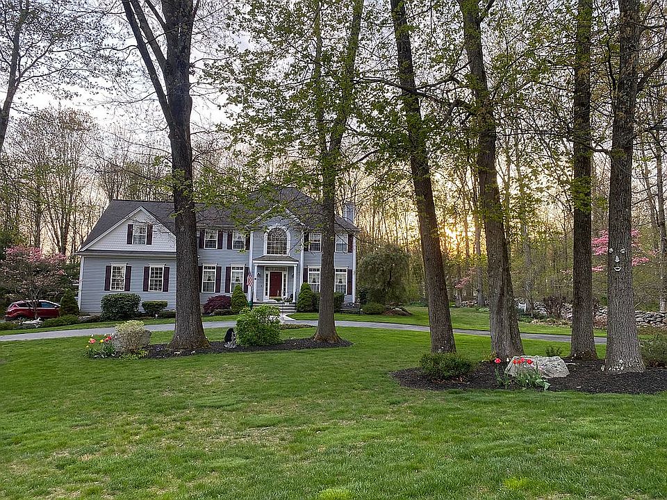 2nd image of 23 Chauncey Dr