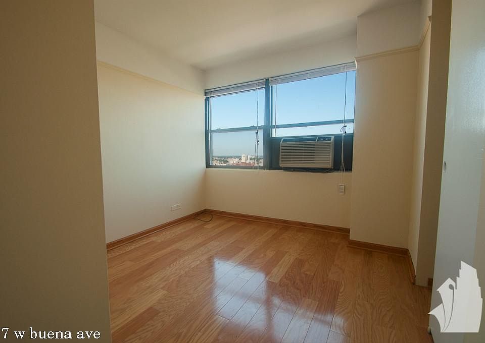 1st image of 837 W Buena Ave #727