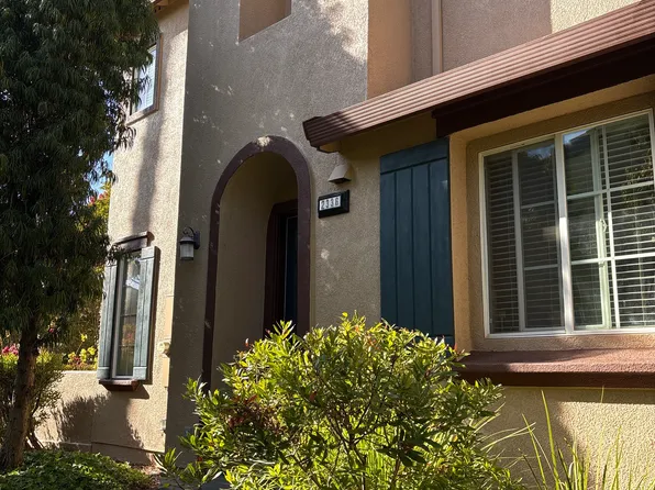 2336 Bell Flower Ln, Santa Rosa, CA 95404