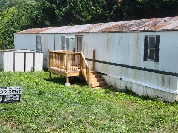 8364 Cedar St, Connelly Springs, NC