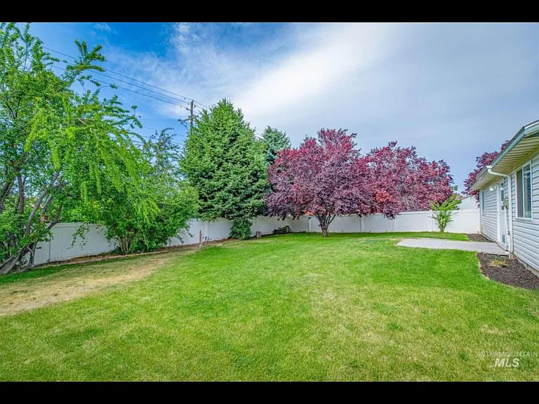 1400 W Hasket Ct — Photo 15