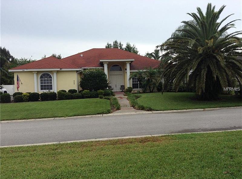 1st image of 716 Hamilton Place Dr
