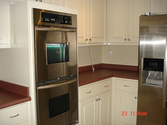 5th image of 908 Center Dr