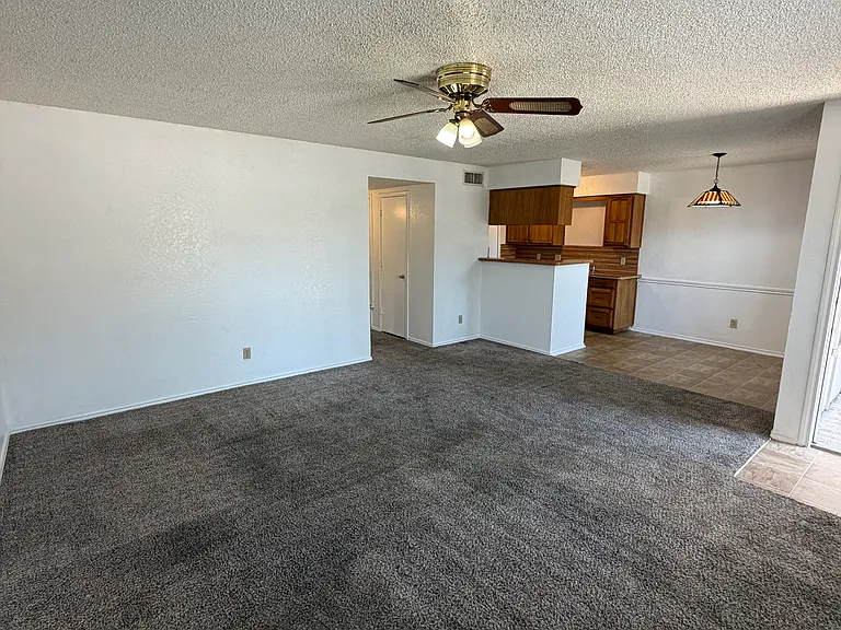 213 S Beverly St #1 — Photo 3