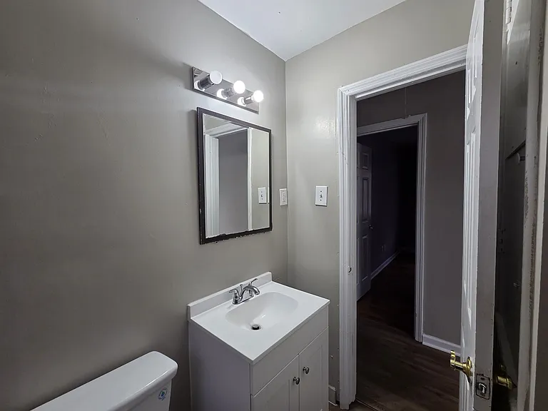 4535 Beacon Hill Dr — Photo 20