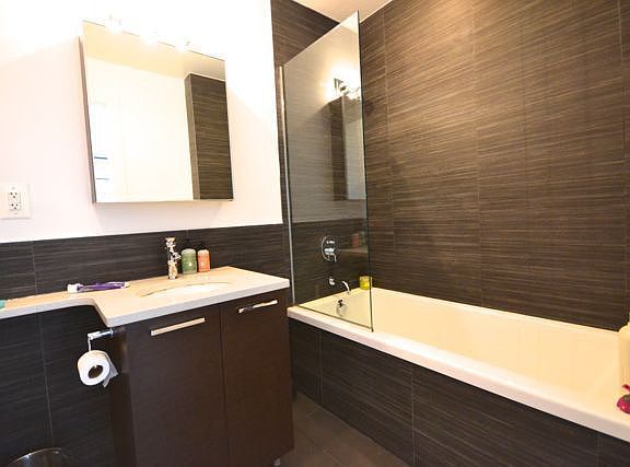 4th image of 349 Metropolitan Ave APT 4C