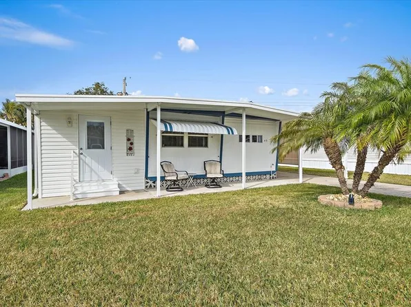 49 Leisure Way, Palmetto, FL 34221