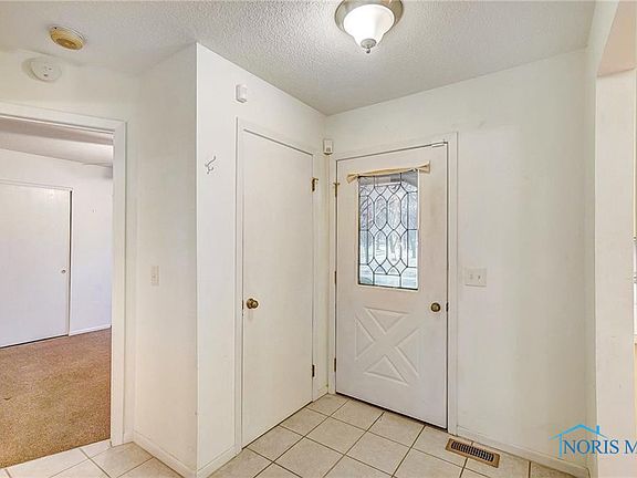 3rd image of 59 Homestead Pl #59