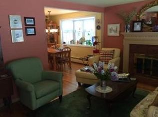 2 Coburn Dr, Lowell, MA 01854