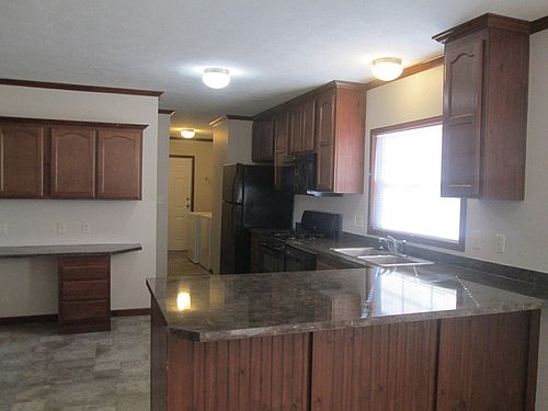 1st image of 43714 Colonial Dr