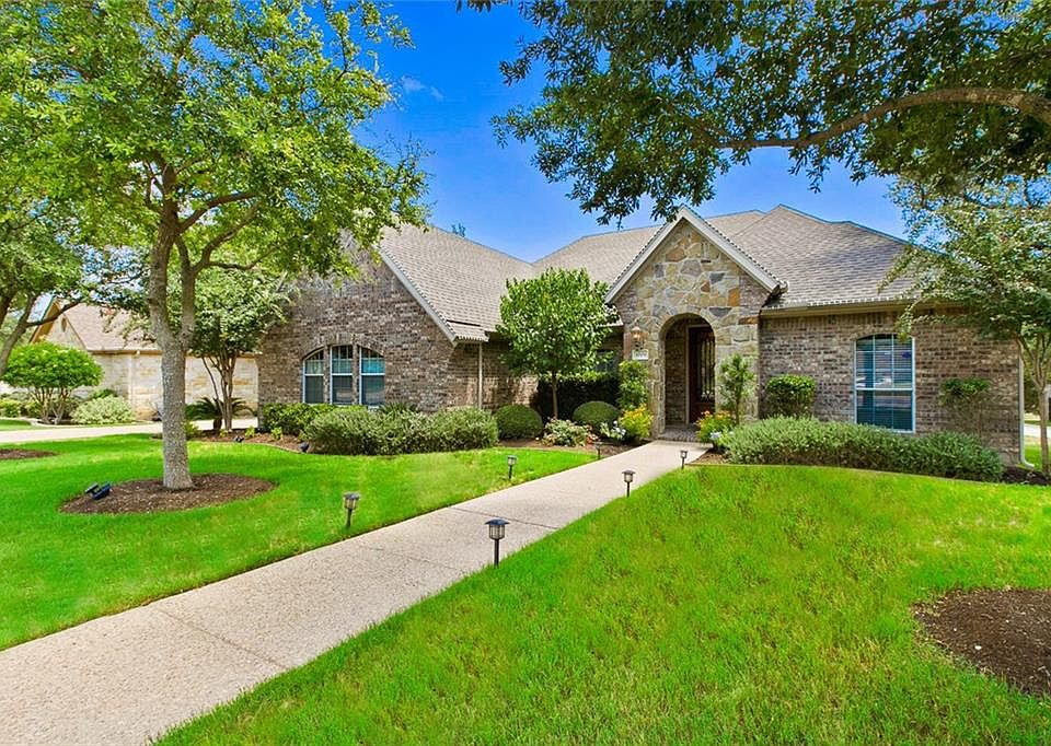 1st image of 1009 Shinnecock Hills Dr
