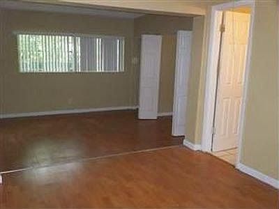 FIRST MATER BED ROOM