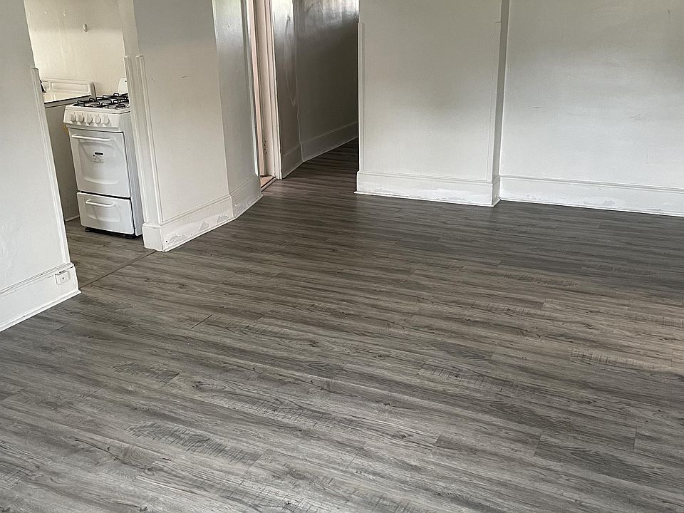 1st image of 8 Lafayette Ave #8