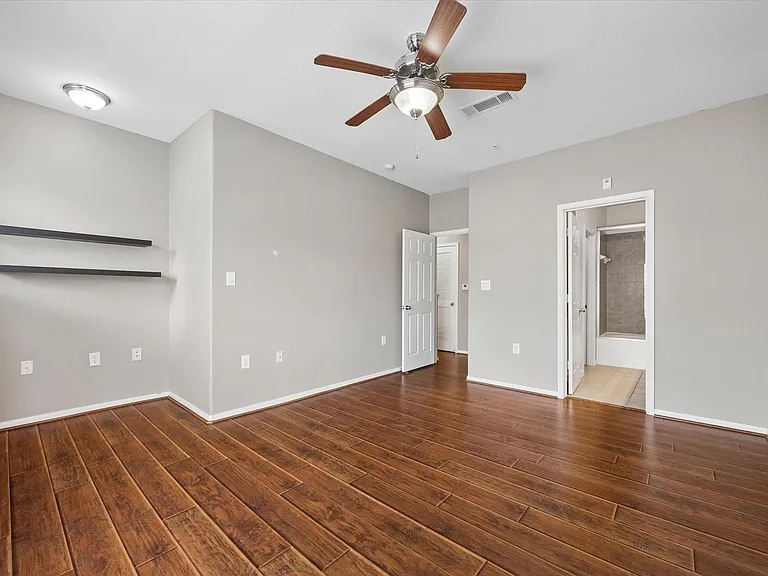 9200 Westheimer Rd #1902 — Photo 13