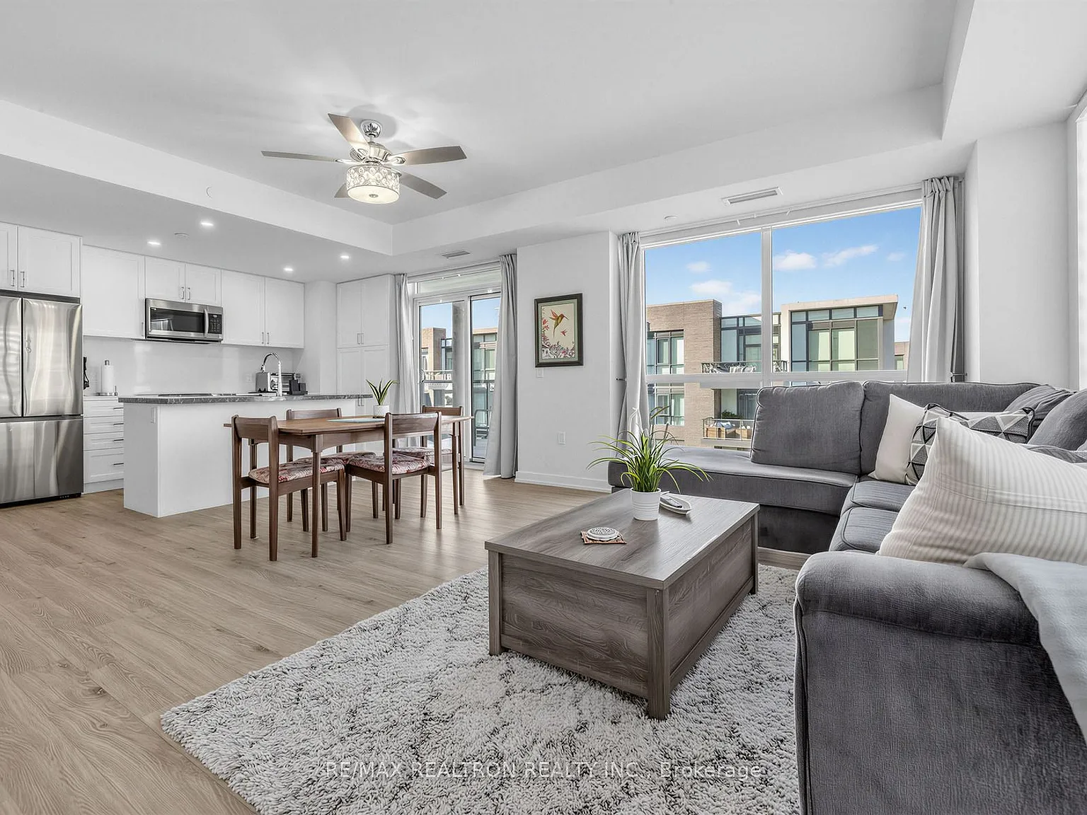 2 bed, $3,000 — Photo 2